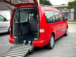 Tornadorot Gebraucht 2008 VW Caddy Maxi Van / Kleinbus | 16.999 €