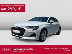 Weiß Gebraucht 2024 Audi A3 Sportback Advanced Limousine | 31.808 € (Guter Preis)
