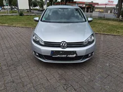 Silber Gebraucht 2011 VW Golf VI Comfortline Limousine | 3.999 € (Guter Preis)