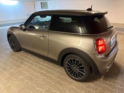 Grau Gebraucht 2016 Mini Cooper S Kleinwagen | 16.690 € (Fairer Preis)