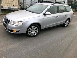 Silber Gebraucht 2007 VW Passat Kombi | 2.499 € (Fairer Preis)