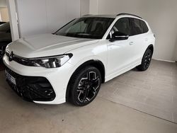 Weiß Gebraucht 2024 VW Tiguan Style SUV | 46.950 € (Teuer)