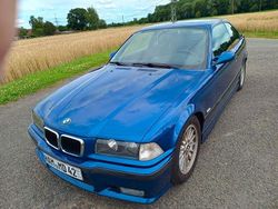 Blau Gebraucht 1997 BMW 316 Sport Line Coupé | 7.300 €