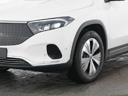 Unilack polarweiß Gebraucht 2024 Mercedes EQA300 Advanced SUV | 33.950 € (Guter Preis)