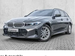 Grau Gebraucht 2024 BMW 320 M Sport Kombi | 43.790 € (Fairer Preis)