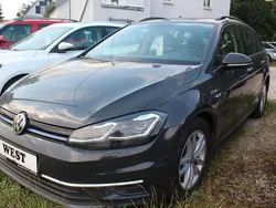 Grau Gebraucht 2019 VW Golf VII Limousine | 9.490 € (Superpreis)