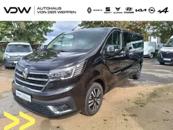 Schwarz Gebraucht 2022 Renault Trafic Van | 43.880 €