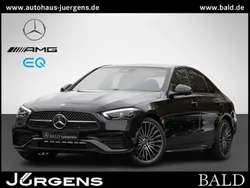 Schwarz unilack schwarz Gebraucht 2025 Mercedes C200 AMG Limousine | 52.880 €