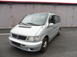 Silber Gebraucht 1999 Mercedes V230 Van / Kleinbus | 2.750 € (Fairer Preis)
