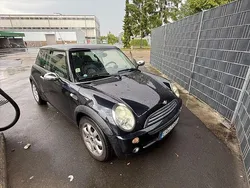 Schwarz Gebraucht 2004 Mini ONE Kleinwagen | 2.500 € (Fairer Preis)