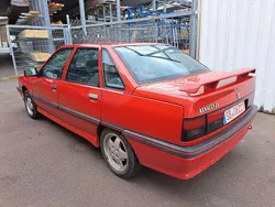 Rot Gebraucht 1991 Renault 21 Limousine | 8.650 €