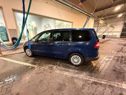 Blau Gebraucht 2008 Ford Galaxy Van / Kleinbus | 3.900 € (Guter Preis)