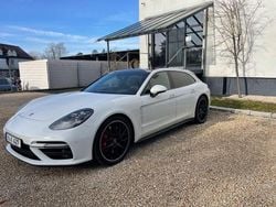 Weiß Gebraucht 2019 Porsche Panamera Turbo Sport Turismo Limousine | 76.600 € (Guter Preis)
