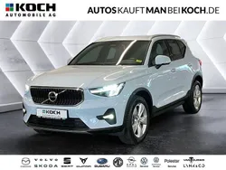 Blau Gebraucht 2024 Volvo XC40 Core SUV | 35.890 € (Fairer Preis)