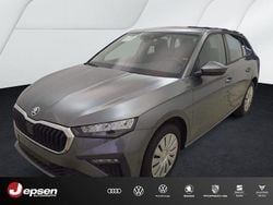 Graphitegrau metallic Gebraucht 2025 Skoda Scala Essence Kleinwagen | 20.470 € (Guter Preis)