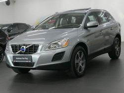 Silber Gebraucht 2013 Volvo XC60 Summum SUV | 20.980 € (Fairer Preis)