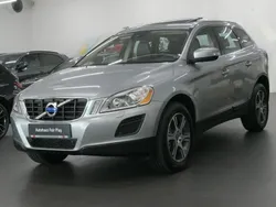 Silber Gebraucht 2013 Volvo XC60 Summum SUV | 23.890 € (Teuer)