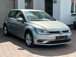 Silber Gebraucht 2018 VW Golf VII Highline Limousine | 14.290 € (Fairer Preis)
