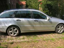 Silber Gebraucht 2004 Mercedes C180 Classic Kombi | 2.350 € (Fairer Preis)