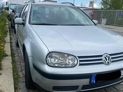 Silber Gebraucht 2004 VW Golf IV Kombi | 1.300 € (Guter Preis)