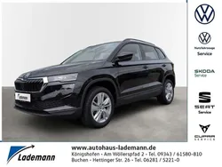 Schwarz Gebraucht 2024 Skoda Karoq Selection SUV | 30.990 € (Guter Preis)