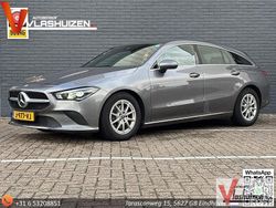 Grau Gebraucht 2020 Mercedes CLA180 Shooting Brake Business Kombi | 16.800 € (Fairer Preis)