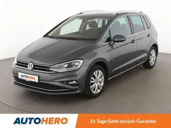 Grau Gebraucht 2019 VW Golf Sportsvan Highline Van / Kleinbus | 18.610 € (Fairer Preis)
