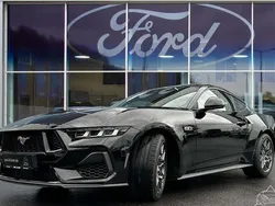 Iridiumschwarz metallic Neu 2024 Ford Mustang GT Fastback Limousine | 59.350 € (Etwas zu teuer)