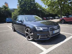 Blau Gebraucht 2017 Audi A4 Limousine | 16.900 € (Superpreis)