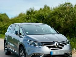 Grau Gebraucht 2016 Renault Espace Van / Kleinbus | 9.900 € (Guter Preis)