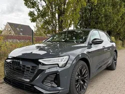 Grau Gebraucht 2023 Audi Q8 e-tron S-Line SUV | 52.900 € (Fairer Preis)