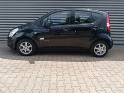 Schwarz Gebraucht 2015 Suzuki Splash Kleinwagen | 7.990 € (Fairer Preis)