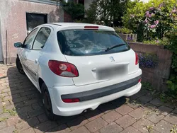 Gebraucht 2011 Peugeot 206 Kleinwagen | 1.450 € (Fairer Preis)