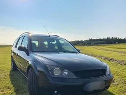 Schwarz Gebraucht 2002 Ford Mondeo Ghia Kombi | 5.400 €