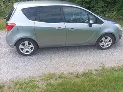 Gebraucht 2012 Opel Meriva Selection Van / Kleinbus | 3.100 € (Superpreis)