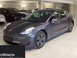 Silber Gebraucht 2021 Tesla Model 3 Long Range RWD Limousine | 28.500 € (Teuer)