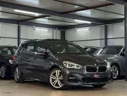 Grau Gebraucht 2018 BMW 220 M Sport Van / Kleinbus | 23.889 € (Teuer)