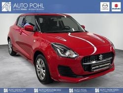 Solid fervent red Gebraucht 2023 Suzuki Swift Club Limousine | 13.485 € (Superpreis)