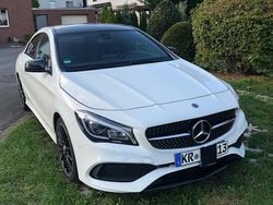 Weiß Gebraucht 2018 Mercedes 220 Coupé | 18.800 € (Guter Preis)