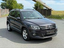 Schwarz Gebraucht 2016 VW Tiguan LOUNGE SUV | 13.500 € (Fairer Preis)
