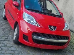 Rot Gebraucht 2011 Peugeot 107 Kleinwagen | 1.955 € (Fairer Preis)