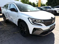 Perlmuttweiß metallic Neu 2025 Renault Espace Esprit Alpine Van / Kleinbus | 43.038 € (Superpreis)