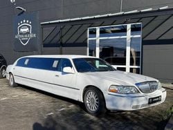 Weiß Gebraucht 2004 Lincoln Town Car Limousine | 8.995 €