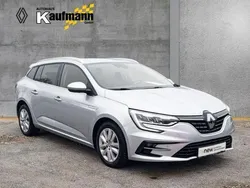 Silber Gebraucht 2021 Renault Mégane GrandTour Intens Kombi | 16.689 € (Fairer Preis)