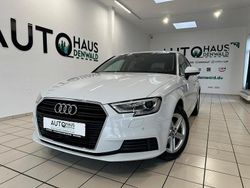 Weiß metallic Gebraucht 2018 Audi A3 | 20.350 € (Etwas zu teuer)