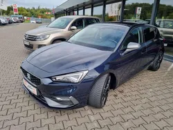 Asphaltblau Gebraucht 2023 Seat Leon FR Kleinwagen | 22.990 € (Fairer Preis)