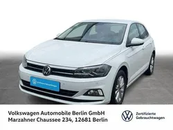 Weiß Gebraucht 2021 VW Polo Highline Limousine | 17.669 € (Fairer Preis)