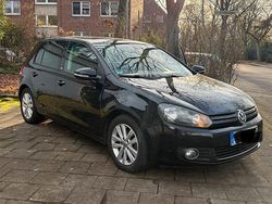 Schwarz Gebraucht 2012 VW Golf VI Limousine | 8.500 € (Etwas zu teuer)