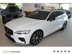 Weiß Gebraucht 2023 Volvo V60 Ultimate Kombi | 44.850 €