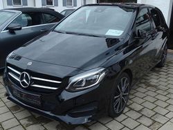 Kosmosschwarz metalliclack Gebraucht 2019 Mercedes B200 Style Van / Kleinbus | 21.999 € (Fairer Preis)